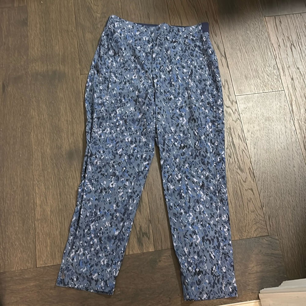 Athleta Brooklyn Pant in Blue and Grey Print